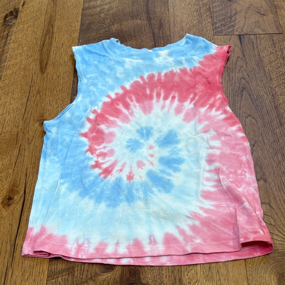 Art Class Boy’s Blue and Red Tank Size S (6/7)